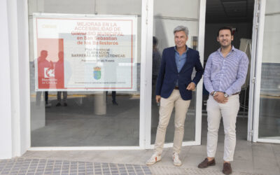 Visita del vicepresidente primero de la Diputación Provincial de Córdoba y recepción de la instalación de un ascensor en el Gimnasio Municipal