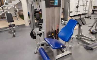 Instalación de nuevas máquinas en Gimnasio Municipal